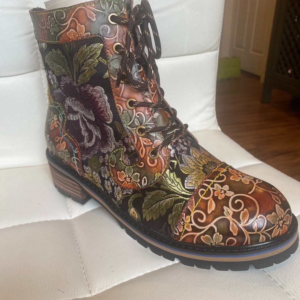 L’ARTISTE boots